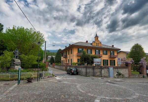 Foresteria Valdese Torre Pellice Bagian luar foto